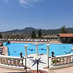Artemisia Royal Park Club Hotel