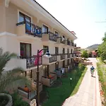 Perdikia Beach