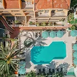 Unsal Hotel