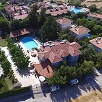 Antas Deluxe Apart
