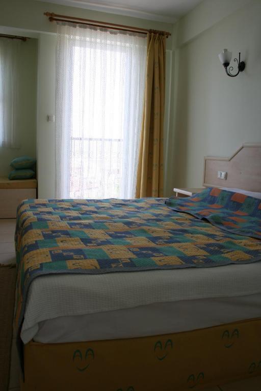 Hotel Ant 3*