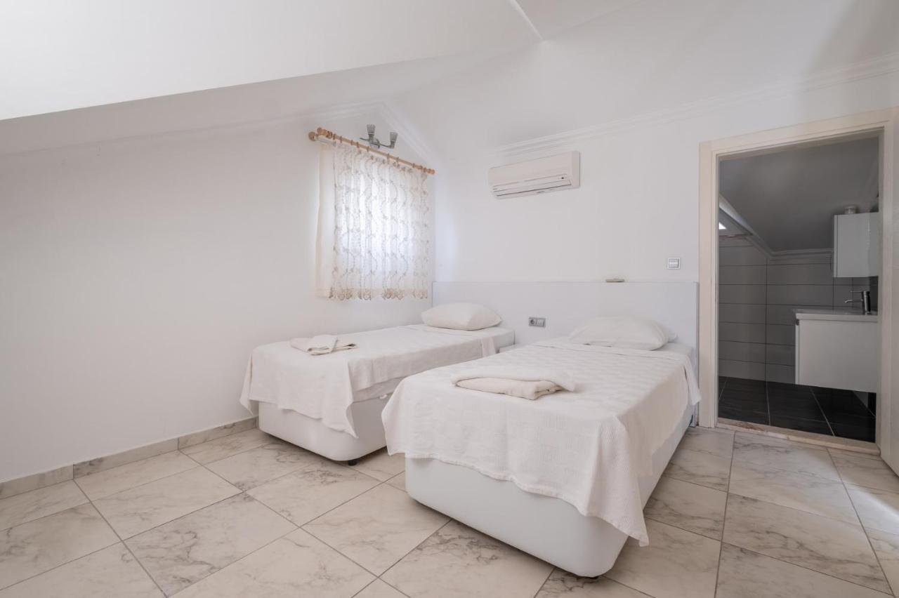 Villa Solo - Adel Villa, 4 Bedroom Private At Oludeniz