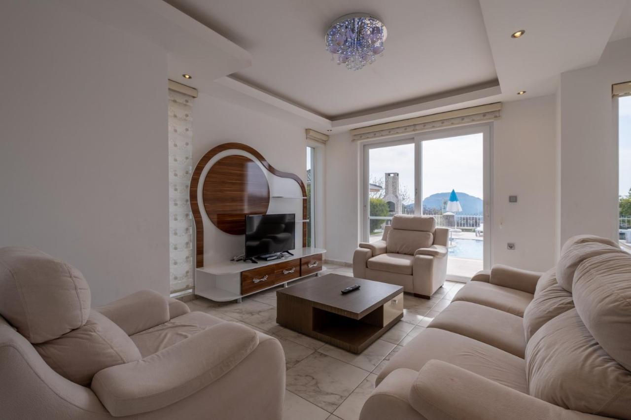 Solo - Adel Villa, 4 Bedroom Private At Villa Oludeniz