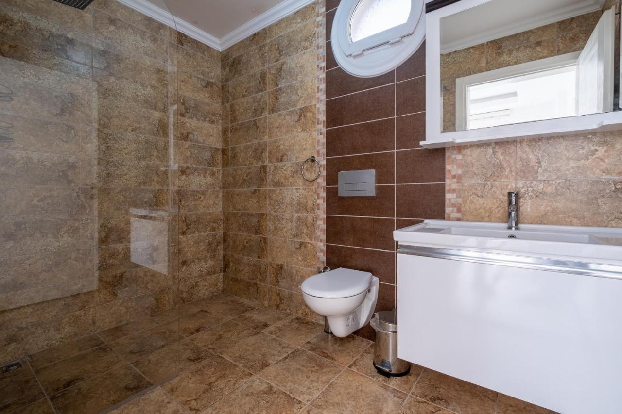 Villa Solo - Adel Villa, 4 Bedroom Private At Oludeniz