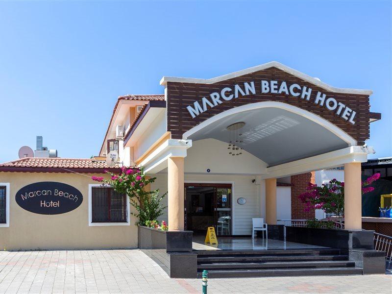 Otel Random By Lookbookholiday 3*