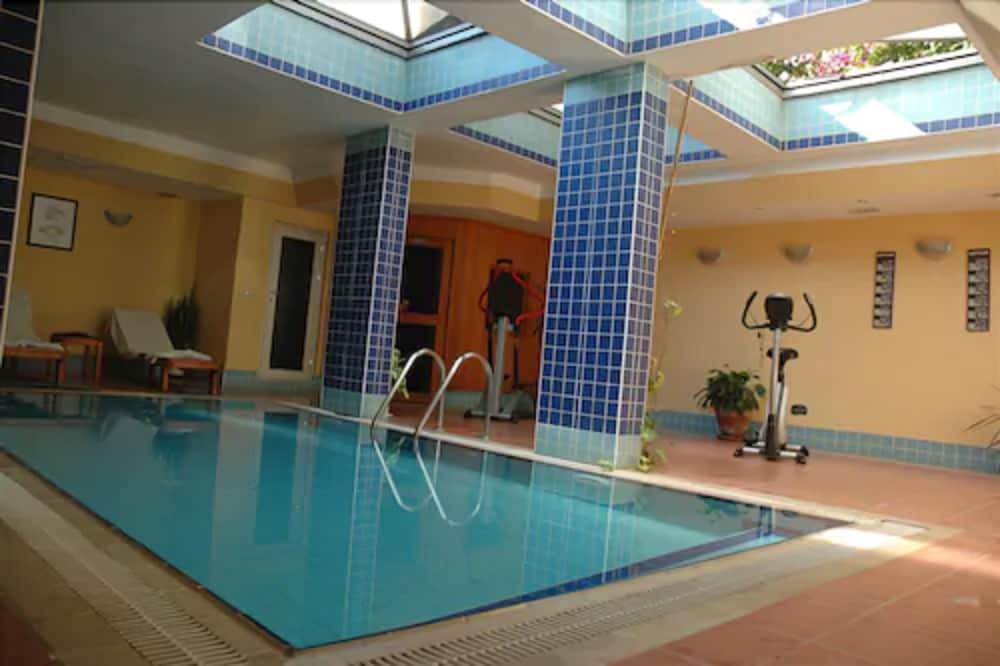 Otel Perdikia