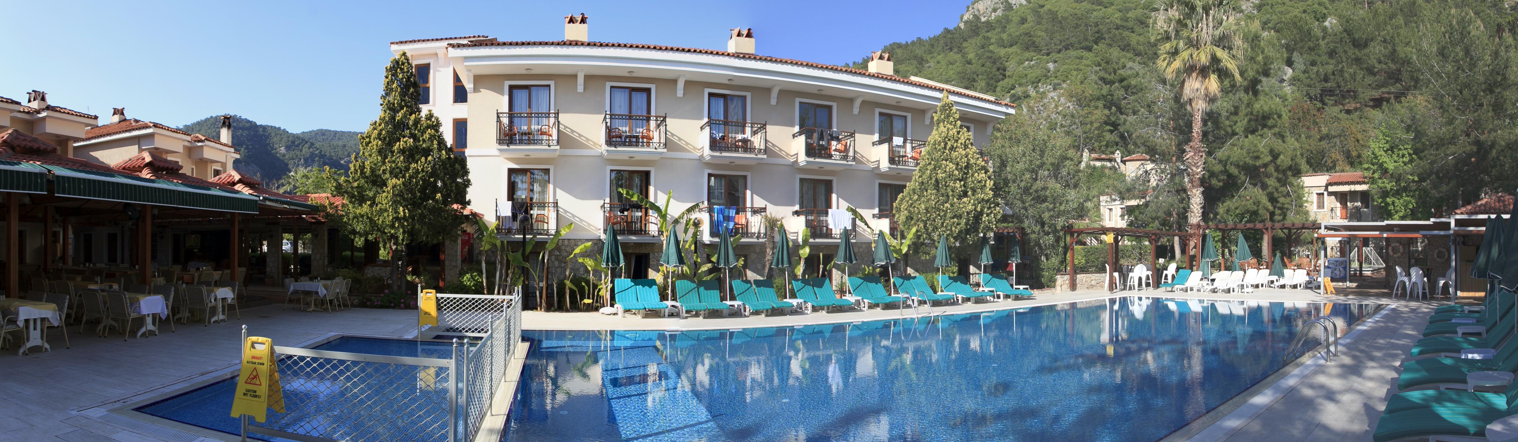 Perdikia Otel