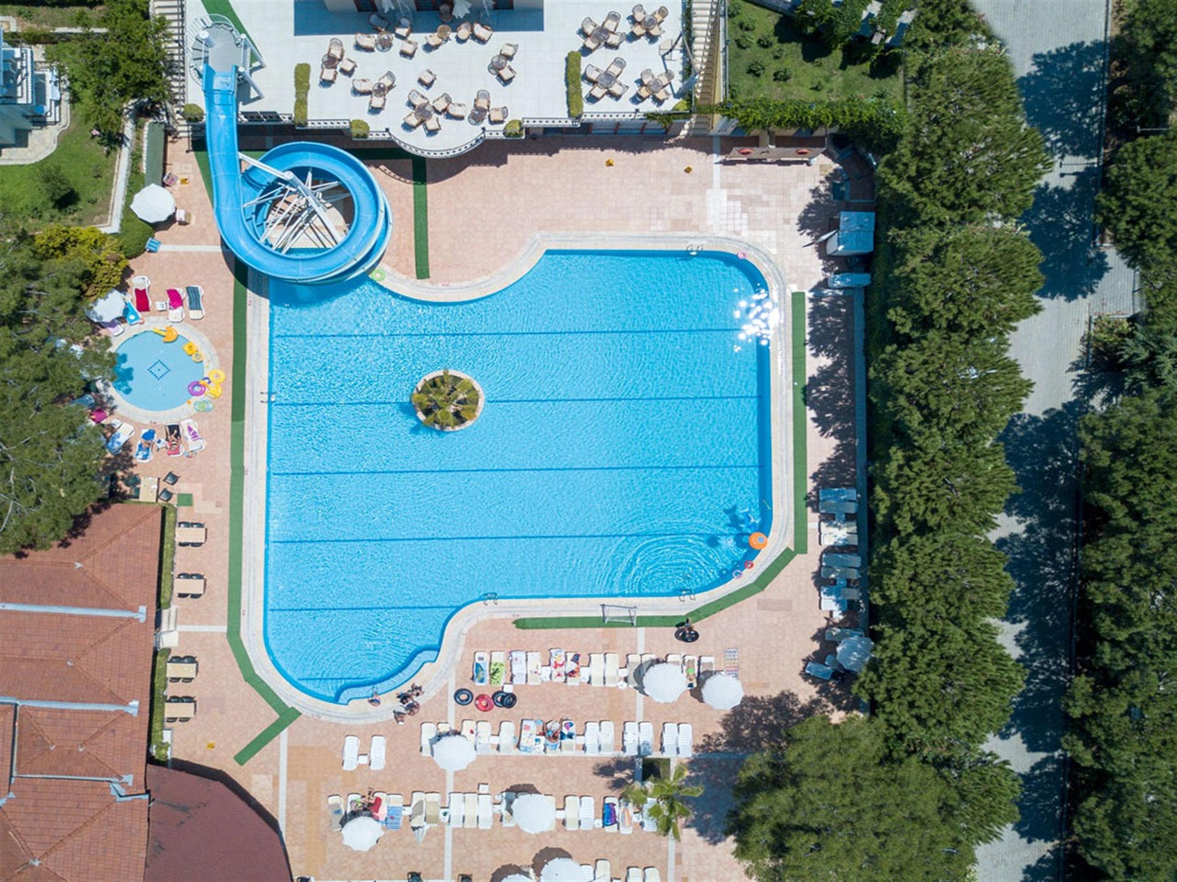 Greenland Hotel 4*