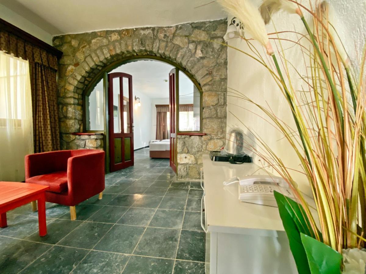Hotel Zehra Tatil Koeyue 4*