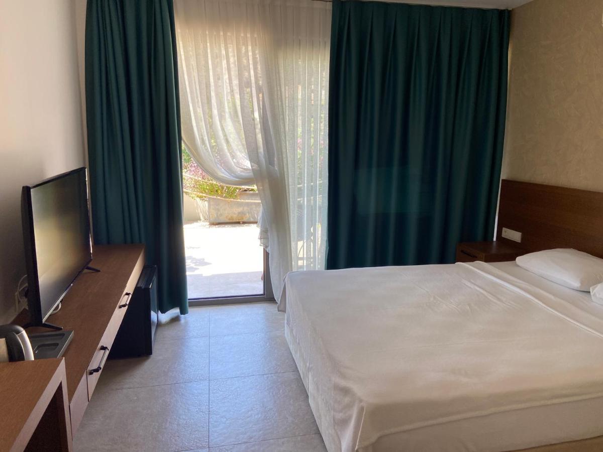 On 2* Oludeniz