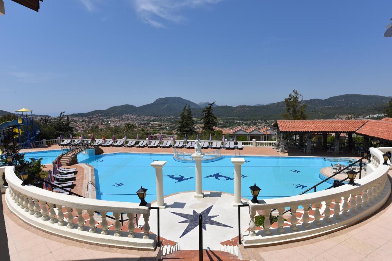 Artemisia Royal Park Club Hotel