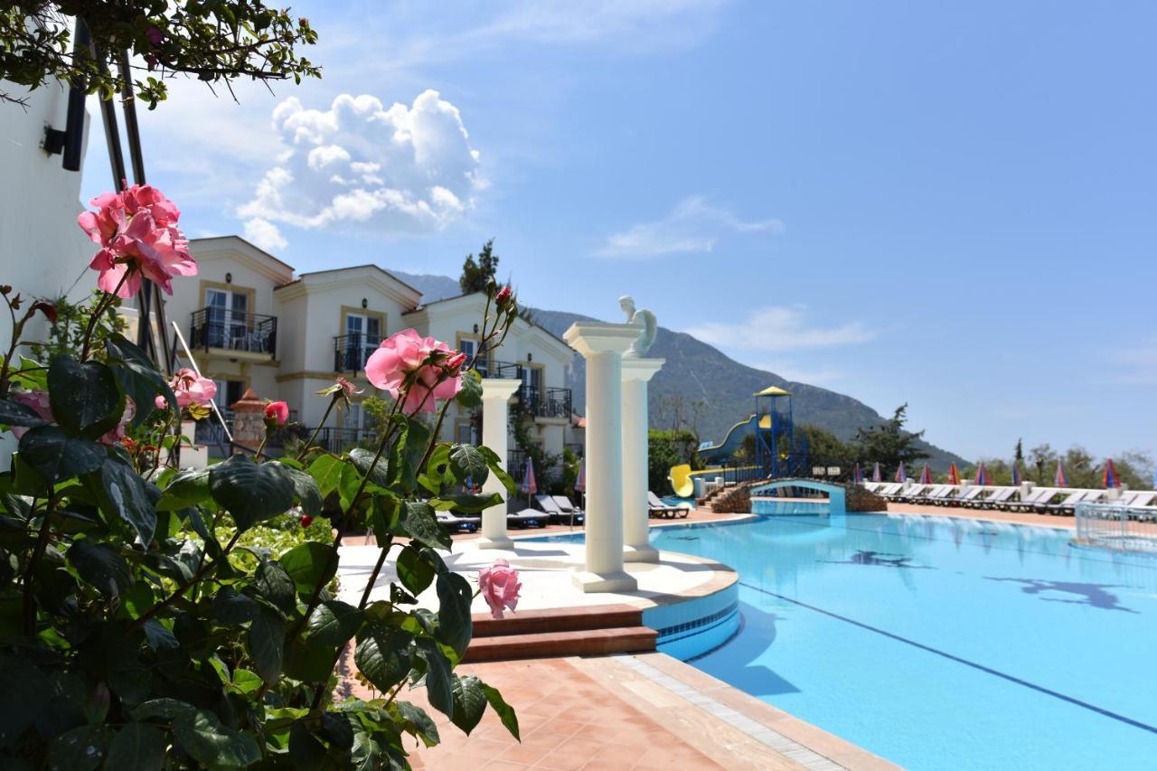 Artemisia Royal Park Club 3* Oludeniz
