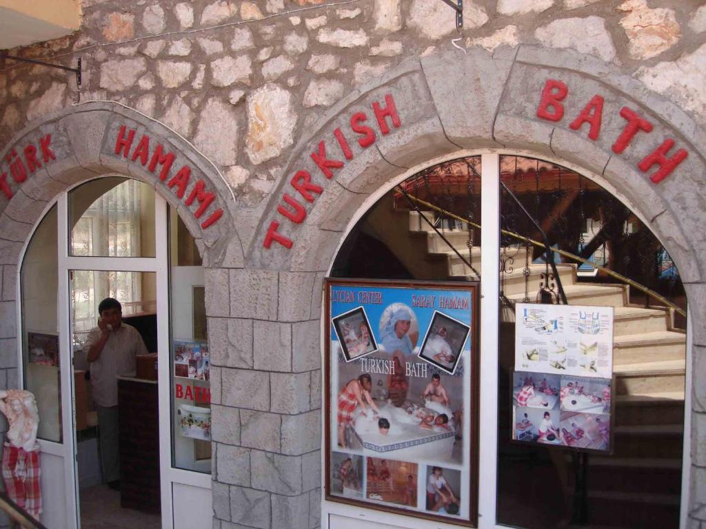 Lycian Hotel *