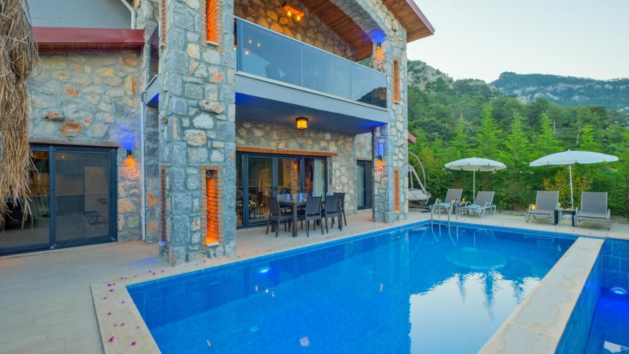 Villa Targaryen *