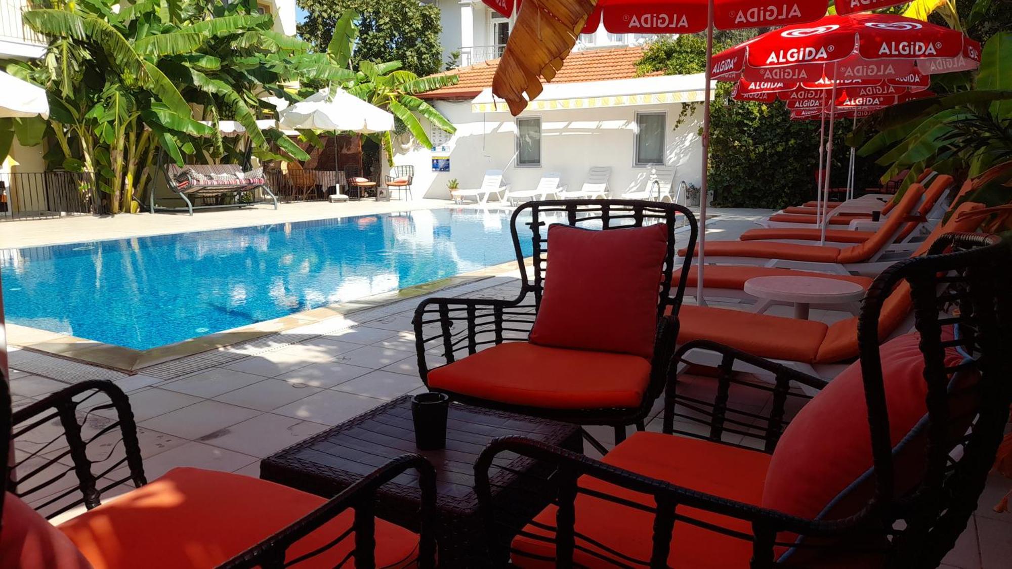 Hotel Sarihan 2*