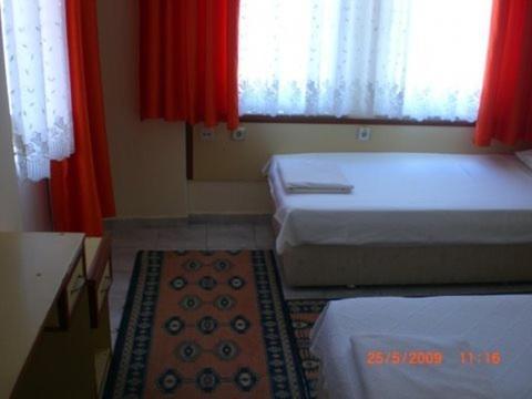 Otel Red Rose