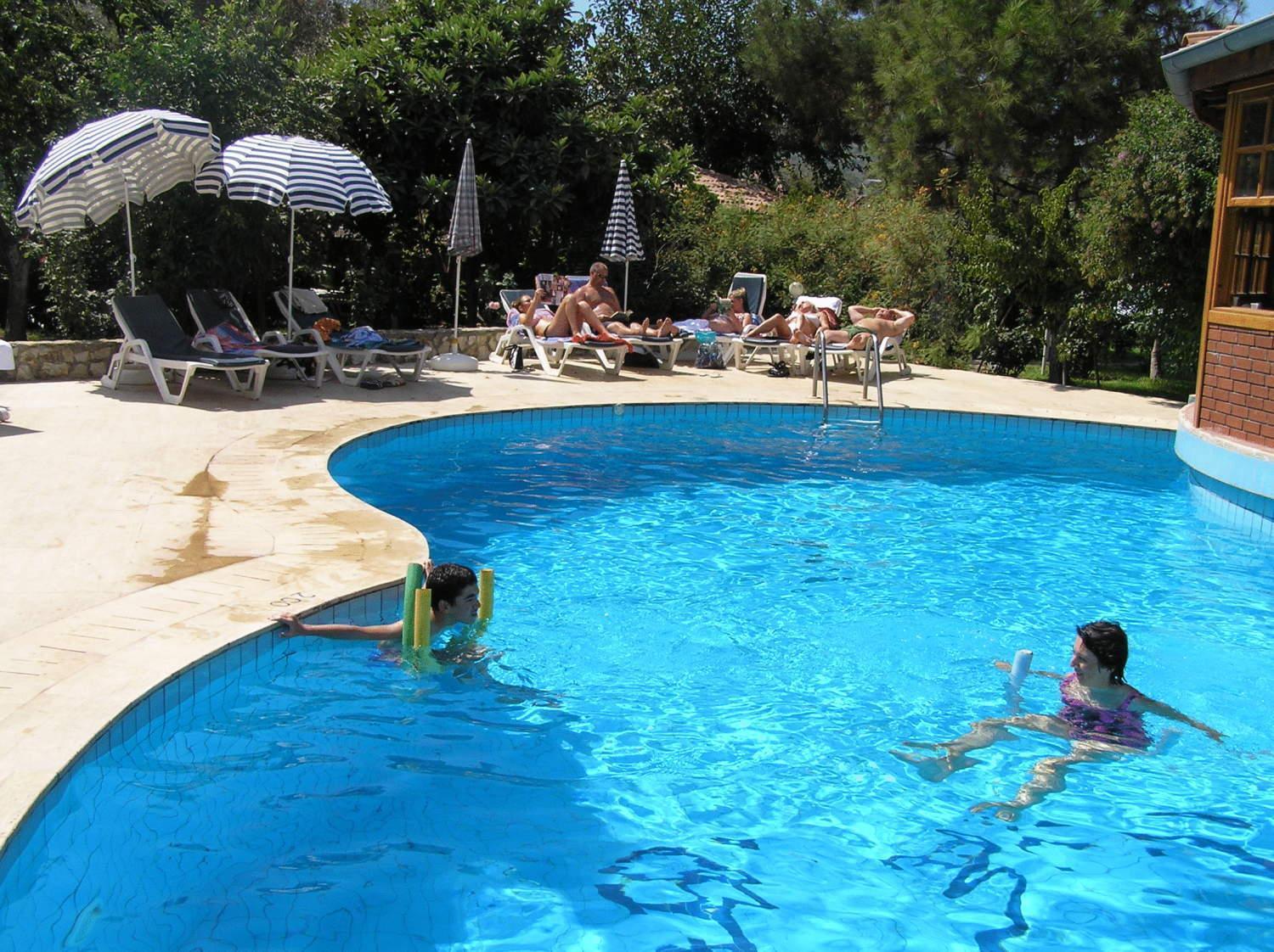Elze Hotel 4*
