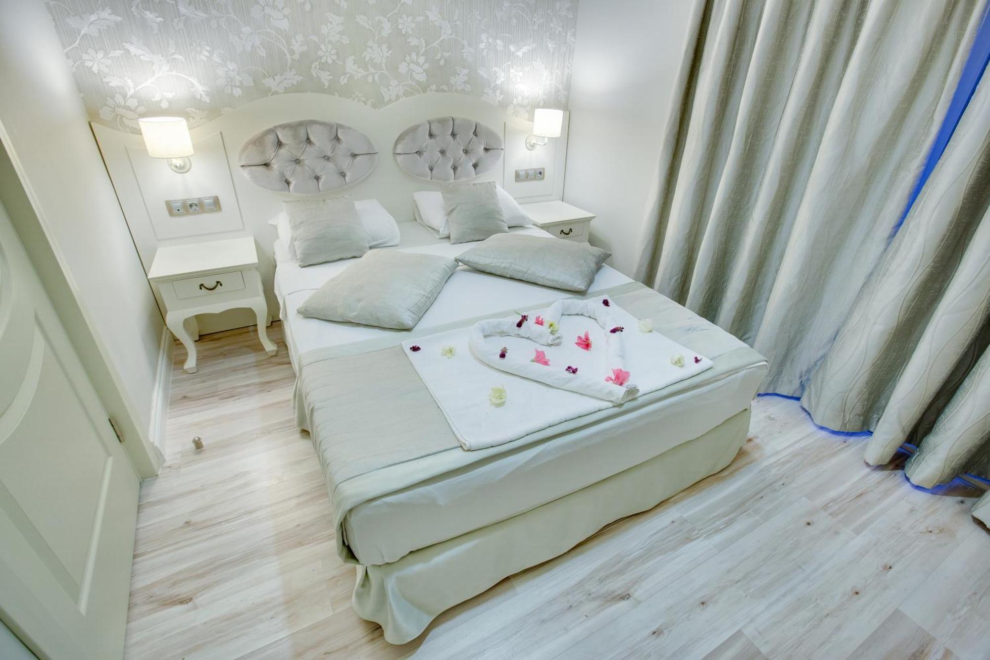 Pinehill Hotel&suites Ölüdeniz