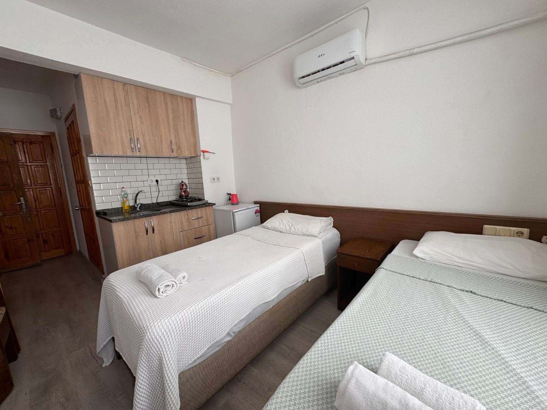 Elitas Aparthotel 3*
