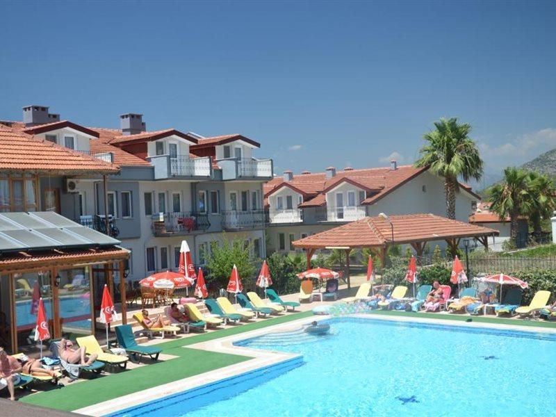 Valley Aparthotel 2*
