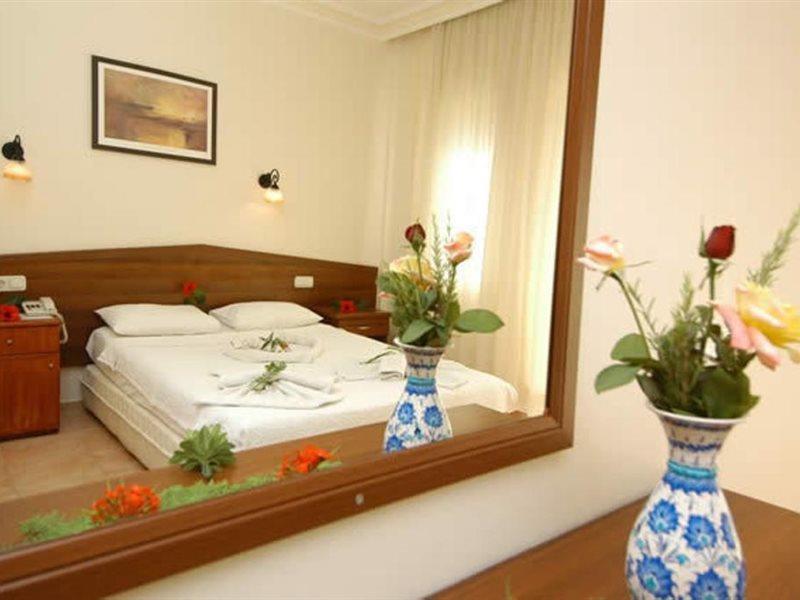Carmina Hotel Ölüdeniz