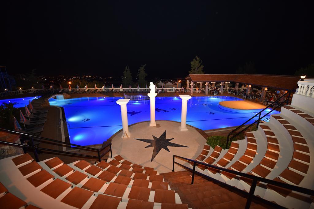 Artemisia Royal Park Club Hotel