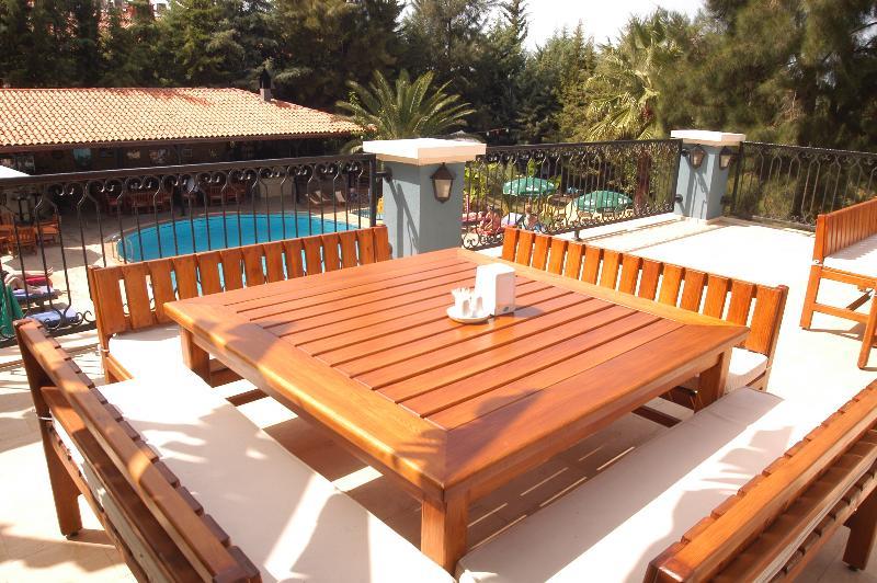 Antas Deluxe Hotel