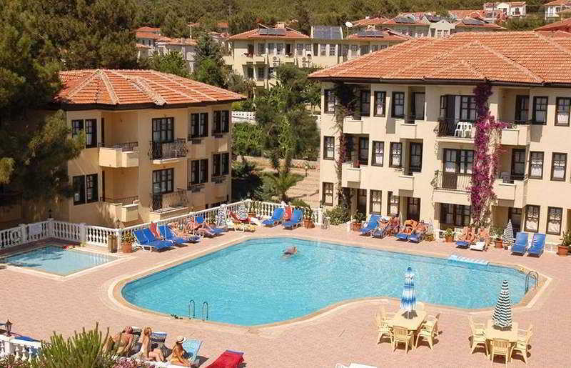 Otel Leytur 3*