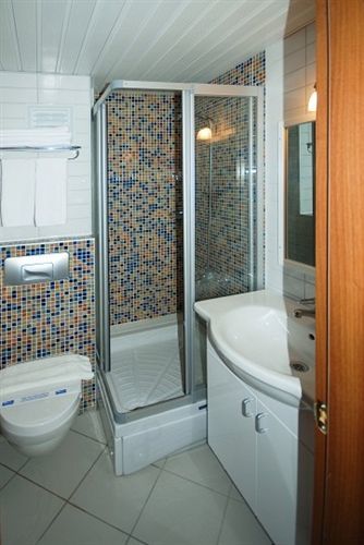 Perdikia Otel 3*