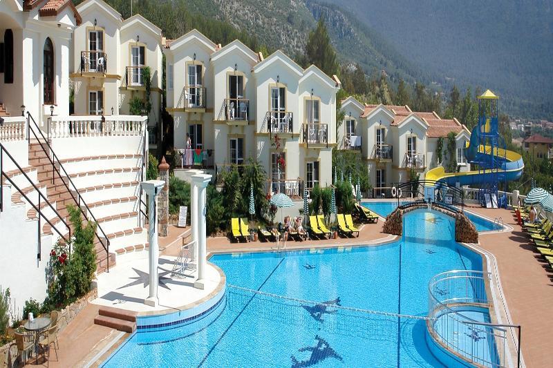 Artemisia Royal Park Club Hotel 3*
