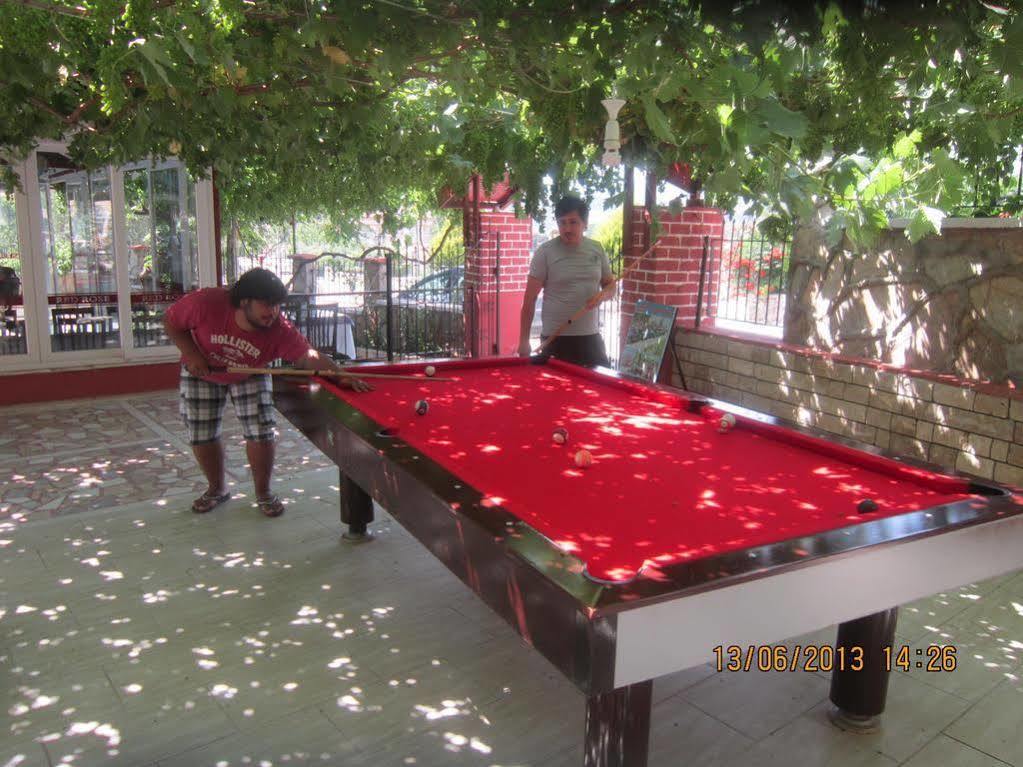 Otel Red Rose 3*