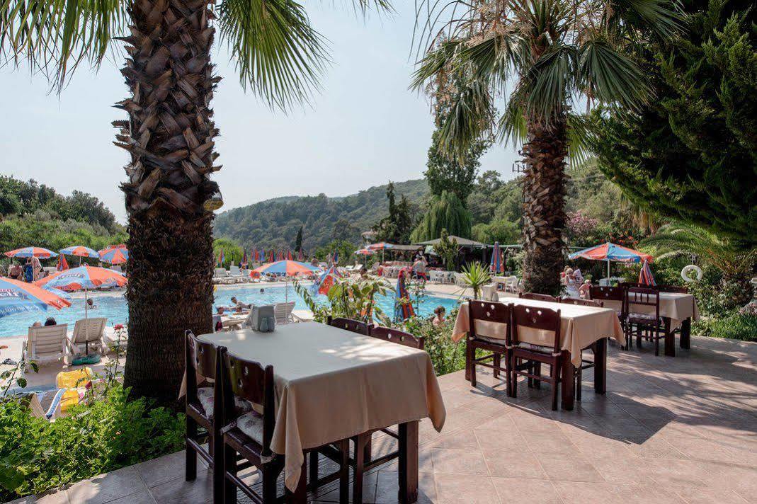 Club Pink Palace Hotel Ölüdeniz