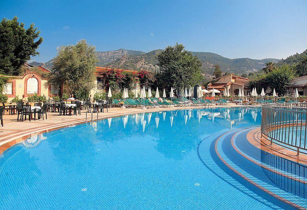 Noa Hotel