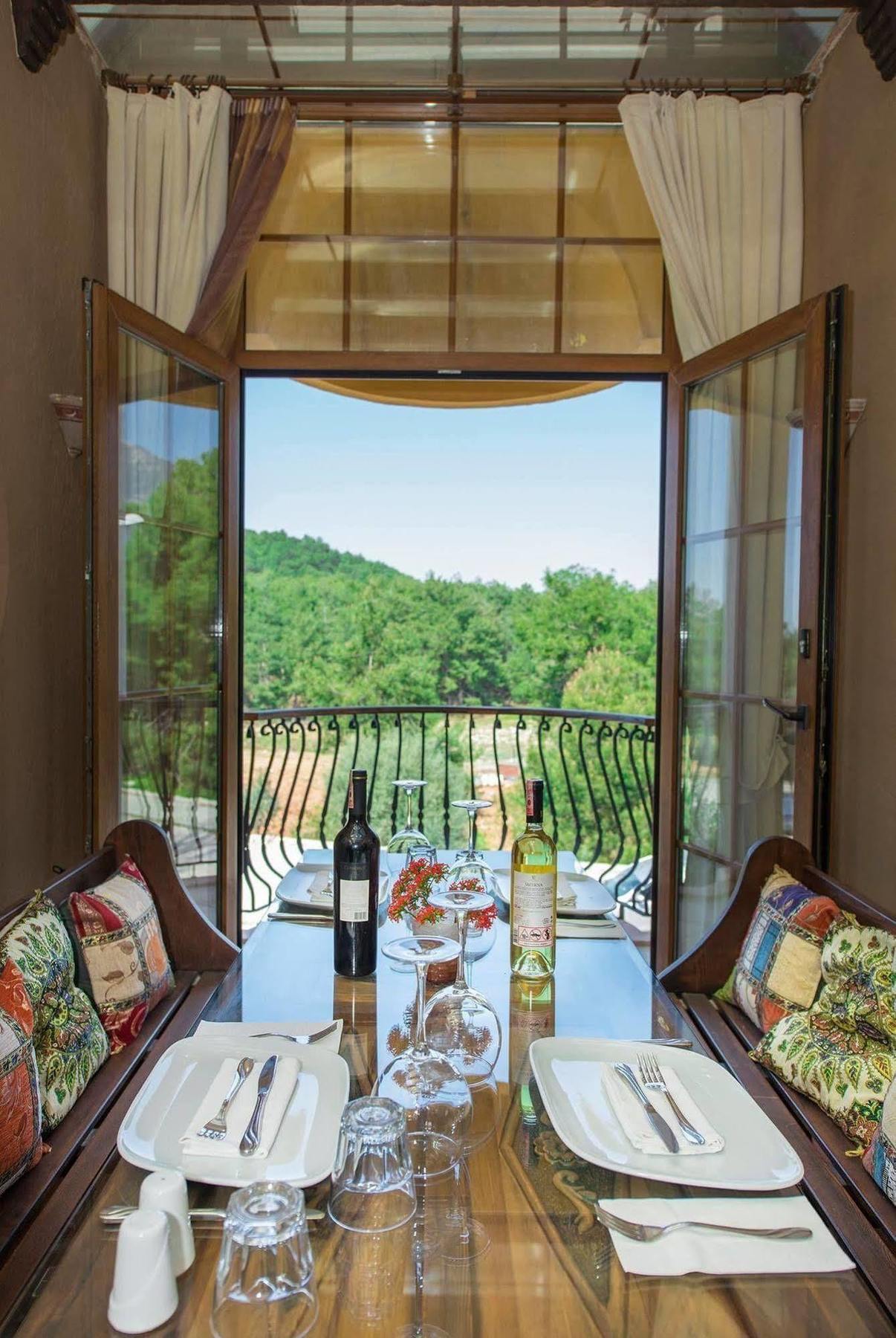 The Olive Tree (adults Only) Otel 3*