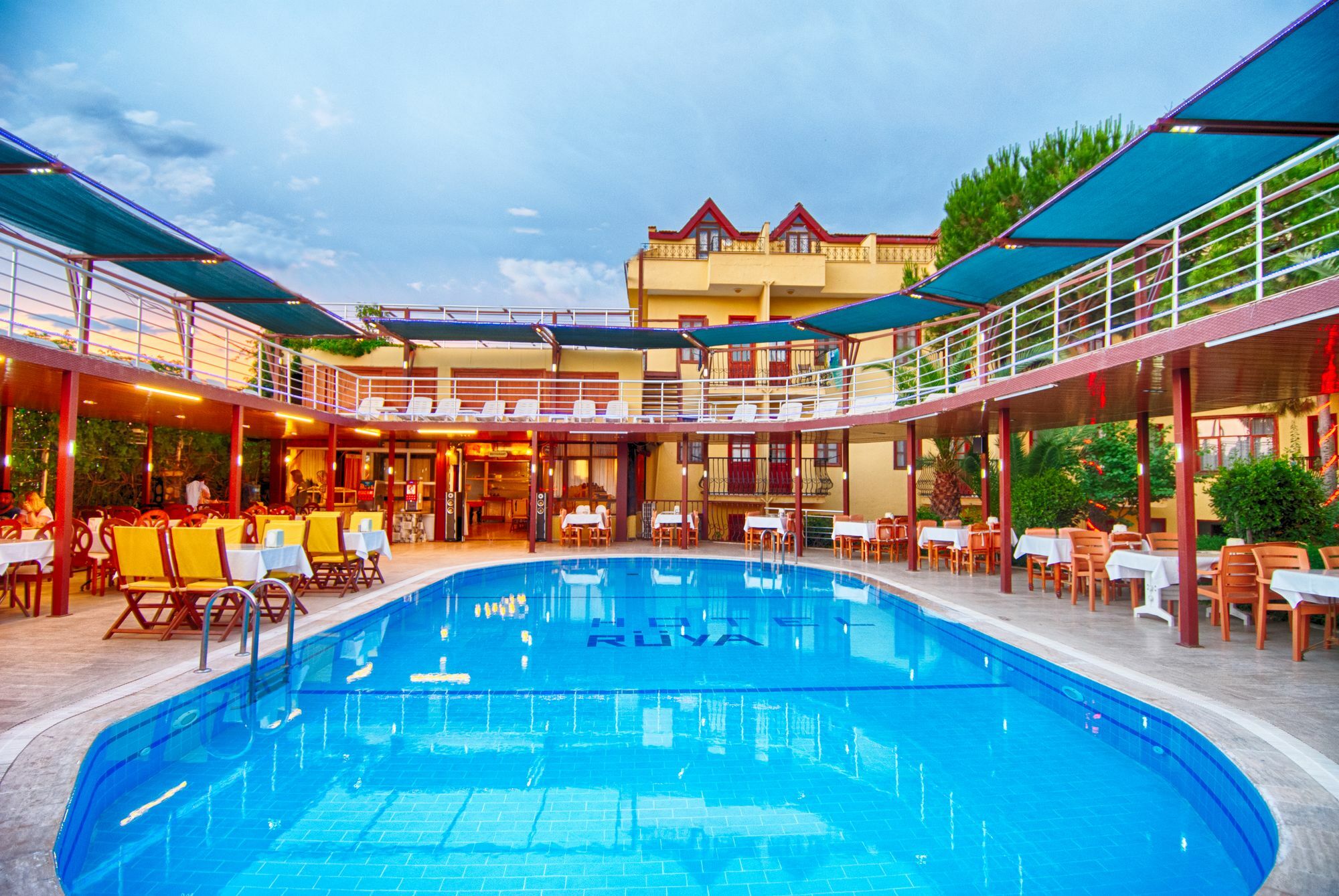 Hotel Ruya 3*
