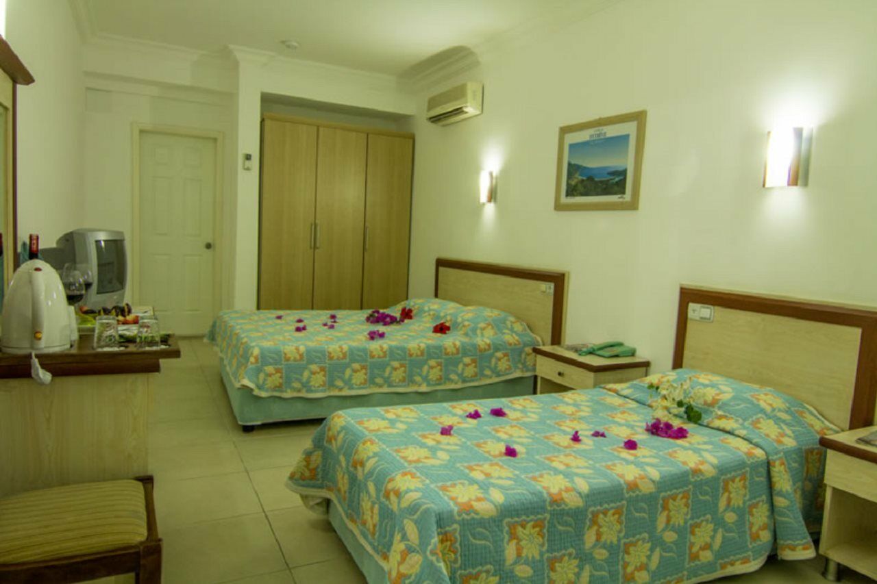 Hotel Turquoise 4*