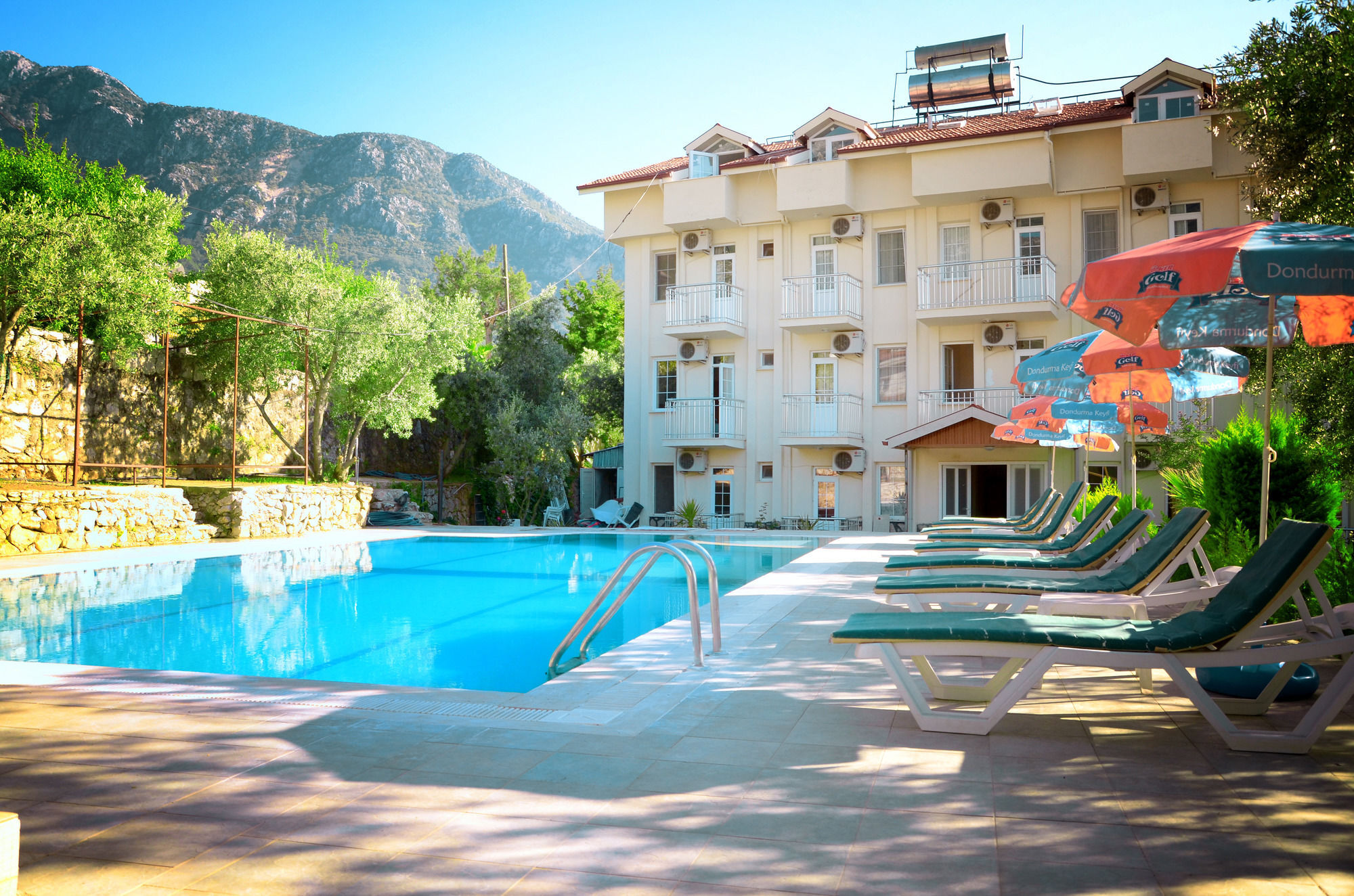 Doga Hotel 3*