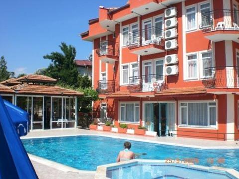 Red Rose Otel Ölüdeniz