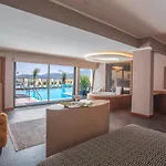 Orka Cove Hotel Penthouse&Suites