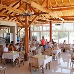 Nicholas Park Hotel