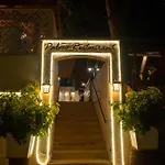 Sea Breeze Hotel&Apartments