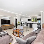 Villa Moderno B