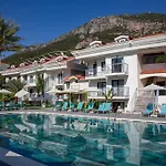 Blue Star Hotel