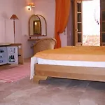 Oyster Residence Hotel