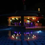 Destina Hotel