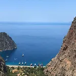 Mimoza Hotel