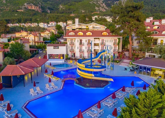 Sunshine Holiday Resort