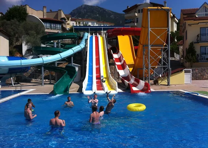 Gurol Hotel And Apartments