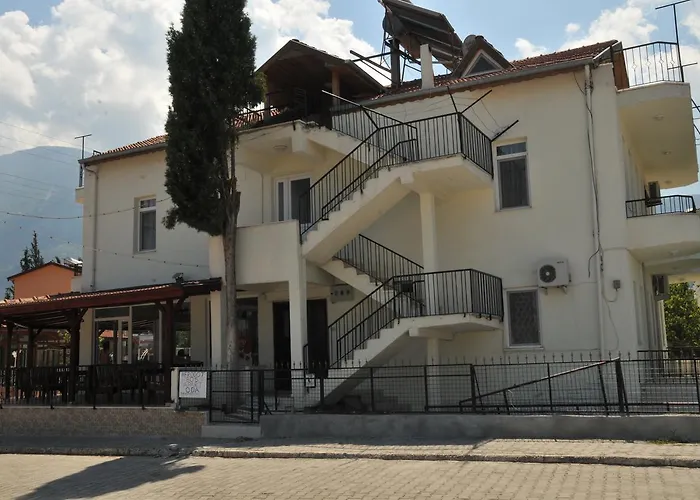 Dinc Apart Otel