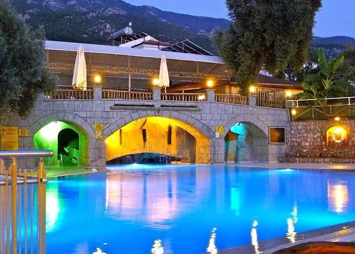 Grand Ucel Hotel